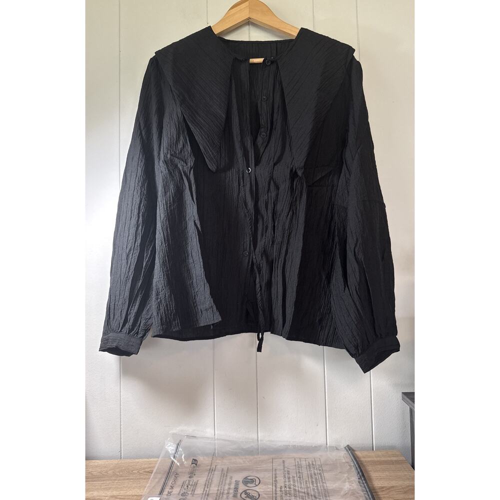 Women’s Black Blouse Size 2XL crinkled fabric Long Sleeve New KK